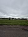 870 Oakview Cir - Photo 1