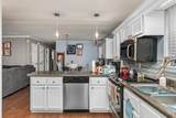 209 Wisconsin Ave - Photo 13