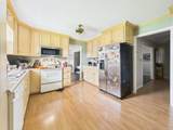 303 Laurel St - Photo 5