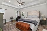 1834 Loebner Ln - Photo 15