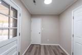 1410 Windsor Dr - Photo 16