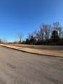 109 Willowbrook Dr - Photo 2