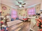 690 Blake Dr - Photo 14