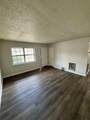 1018 Veterans Dr - Photo 11