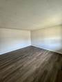 1018 Veterans Dr - Photo 9