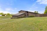 804 35th St - Photo 2