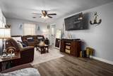 705 Moore St - Photo 2
