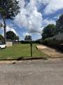612 Marion Ave - Photo 2