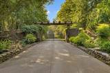 721 Three Point Dr - Photo 2