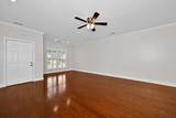 1004 Brookridge Ln - Photo 3