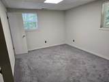302 Robinhood Dr - Photo 16