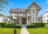 429 Walnut St - Photo 1