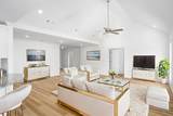 275 Knight Dr - Photo 3