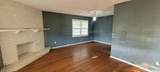 1207 Montgomery Ave - Photo 4