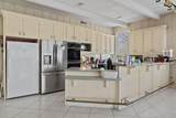 201 10th Ave - Photo 22