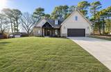 687 Oakview Cir - Photo 1