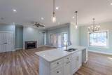 687 Oakview Cir - Photo 3