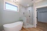 687 Oakview Cir - Photo 22
