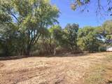 325 Cherokee St - Photo 2