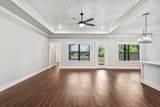 1811 Shadowbrook Ln - Photo 5
