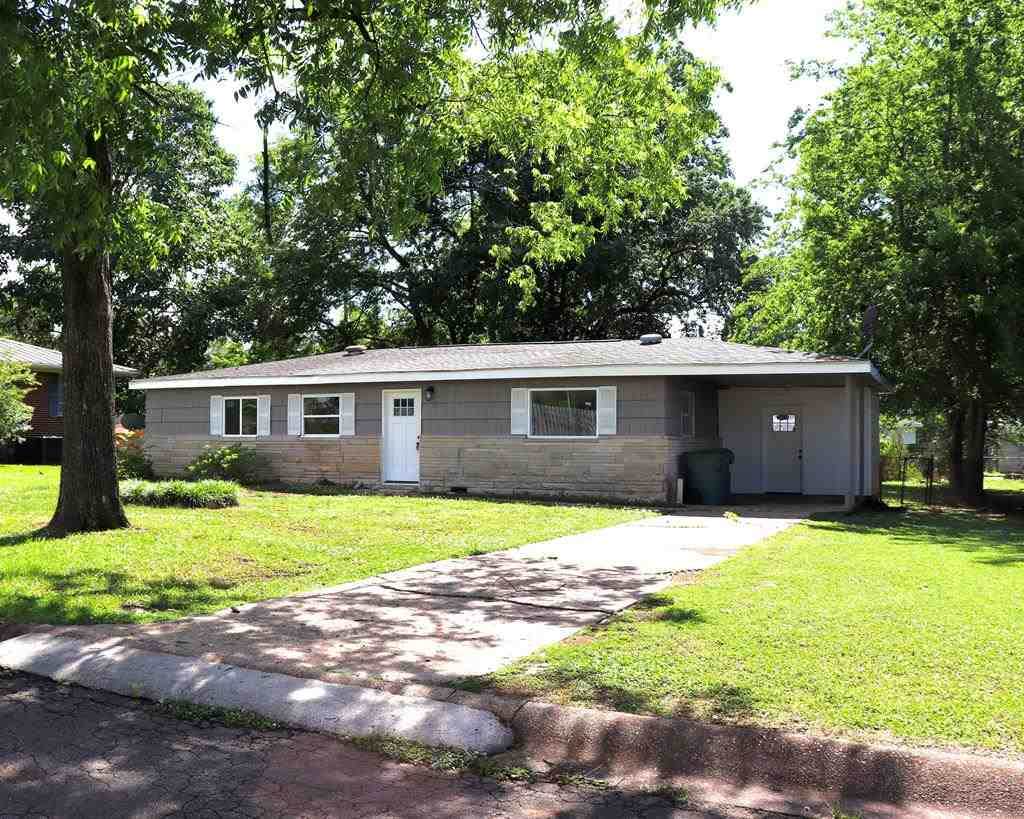 103 Monroe Dr - Photo 1