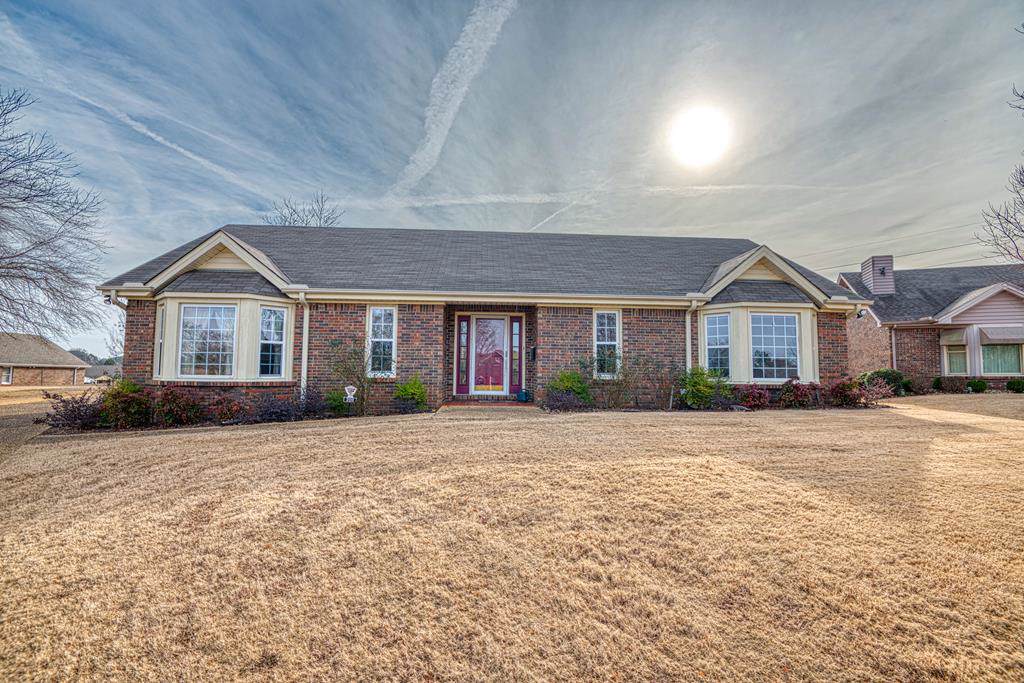 209 Westmeade Ct - Photo 1