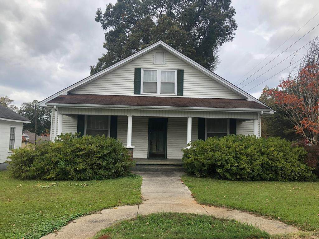 811 Annapolis Ave - Photo 1