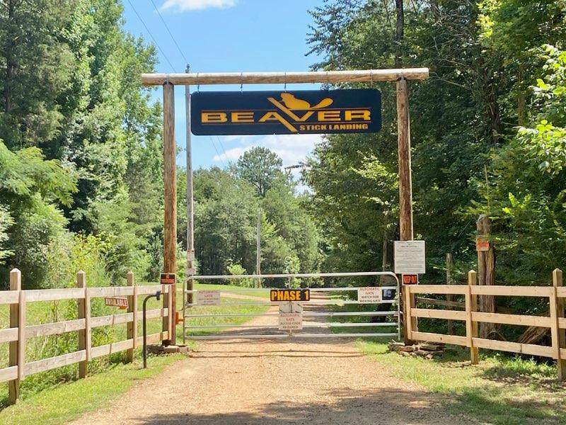 427 Hardin Loop Rd - Photo 1