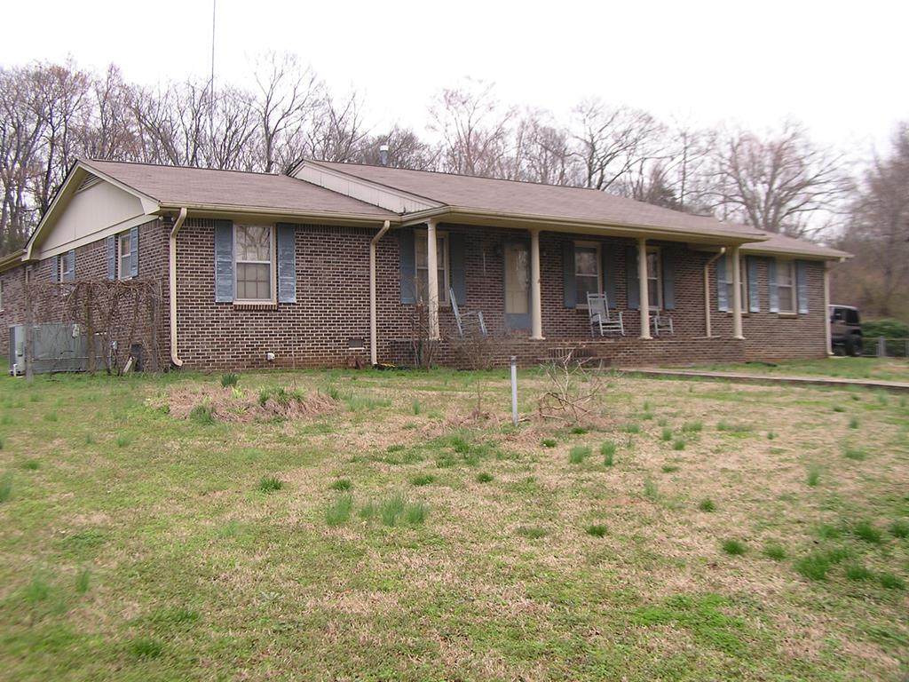 931 School House Ln - Photo 1