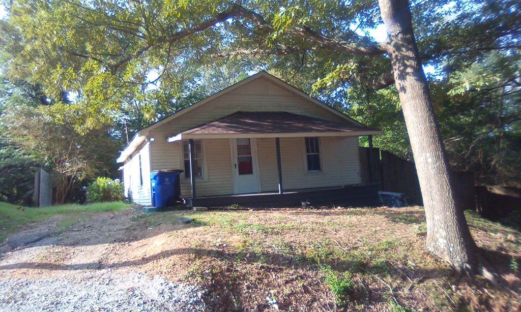 1712 Lauderdale St - Photo 1
