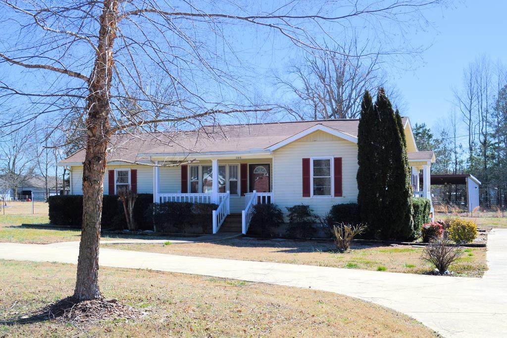 21616 New Garden Rd - Photo 1