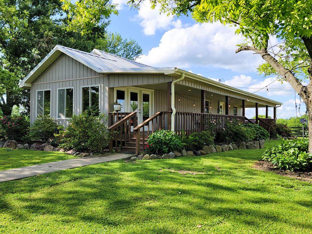 888 Freeman Rd - Photo 1