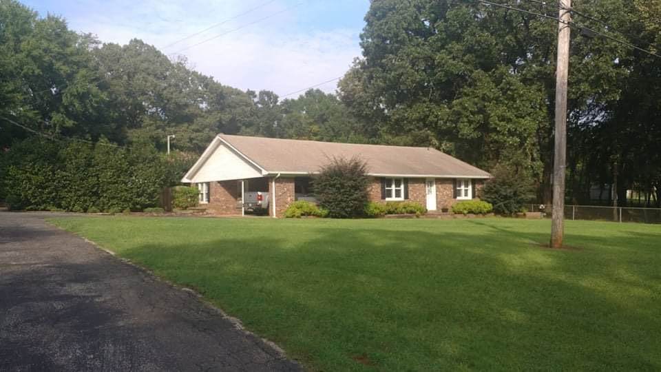 350 Lakewood - Photo 1