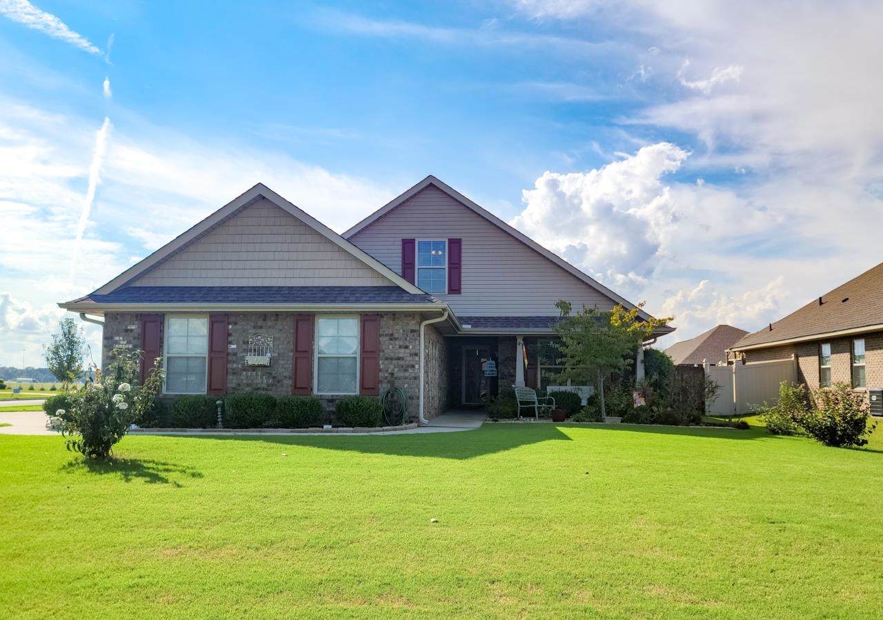 150 Dogwood Trl - Photo 1