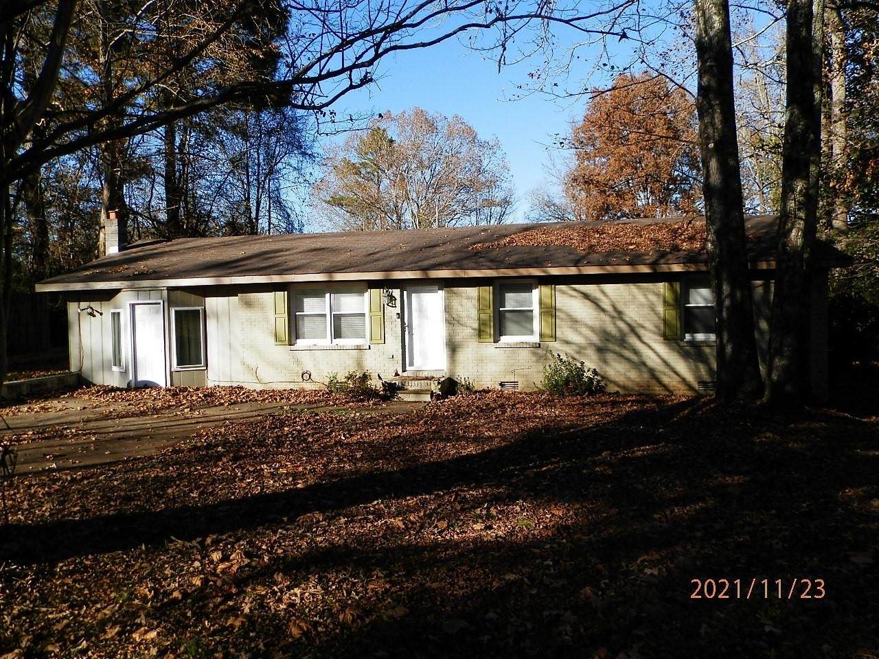 148 Chandler Dr - Photo 1