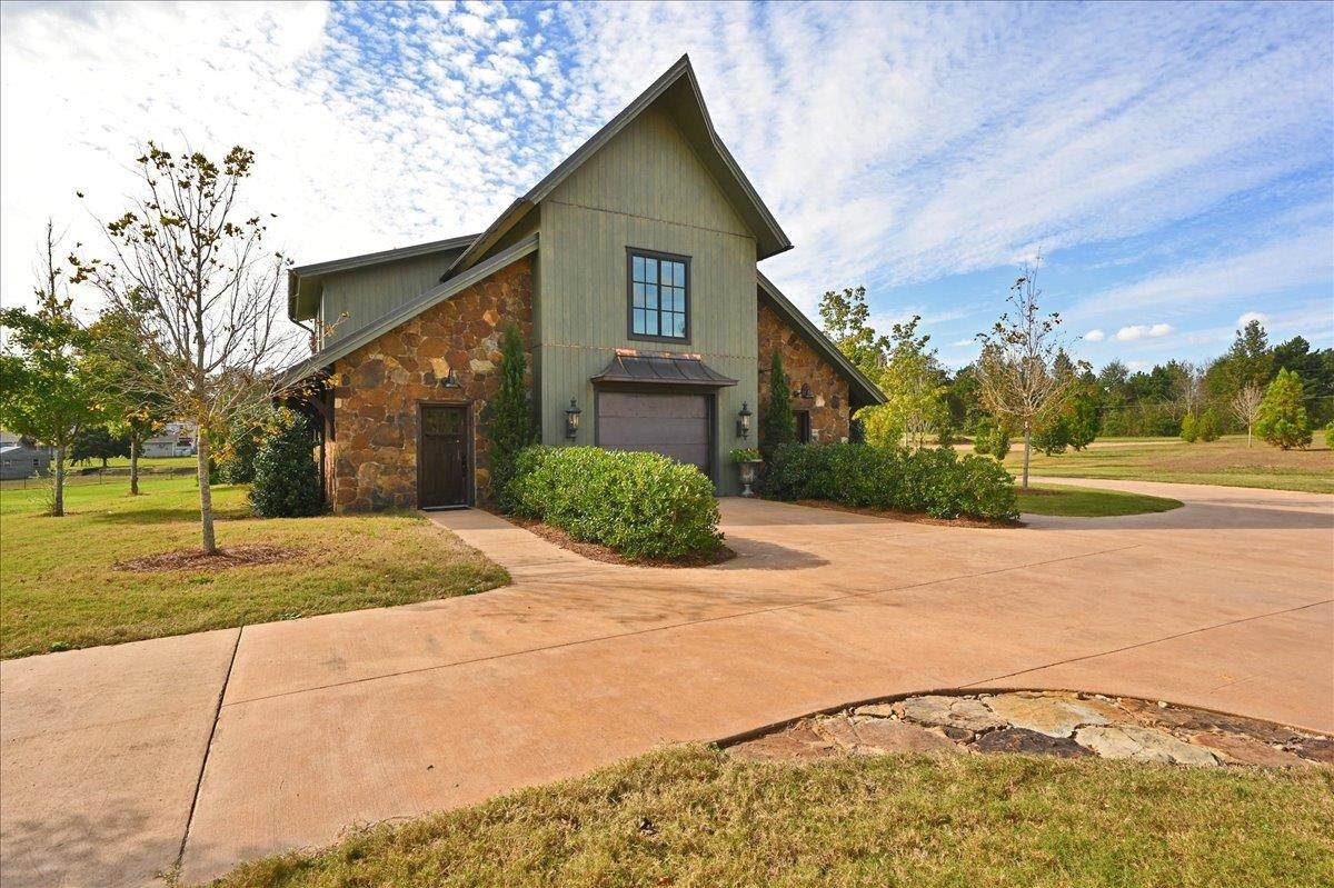 1751 Catoma Ln - Photo 1