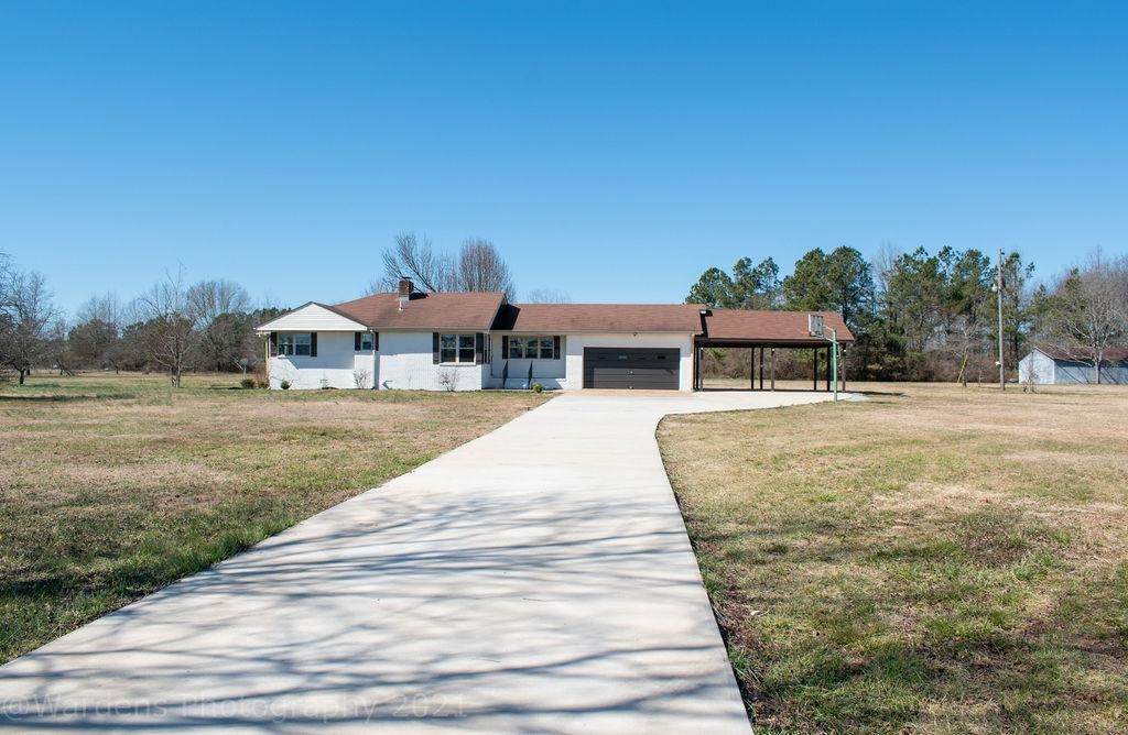 3015 Hwy 43 - Photo 1