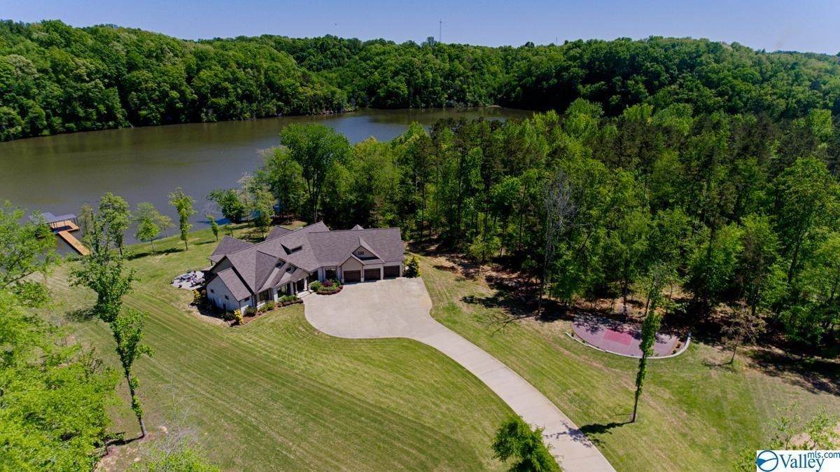 200 Freeman Dr - Photo 1