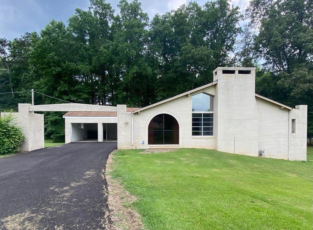 1602 Northwood Dr - Photo 1