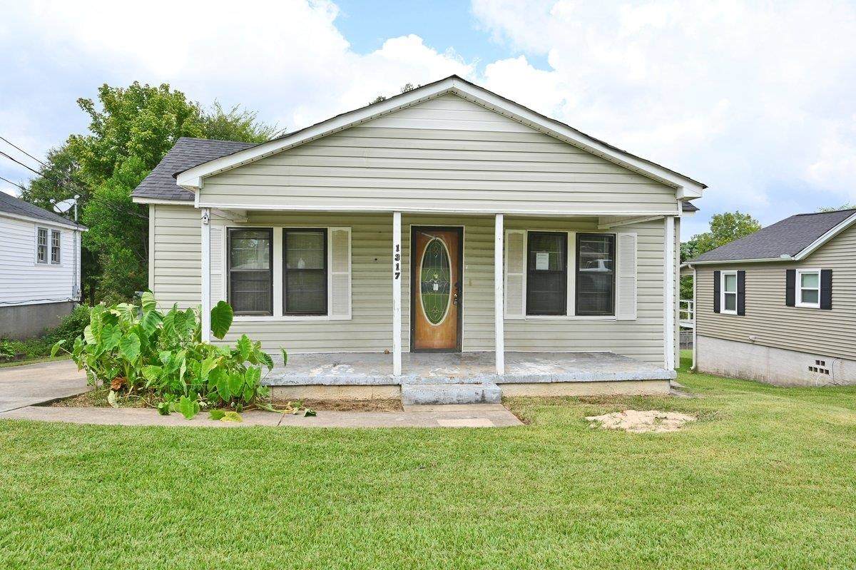 1317 4th St - Photo 1