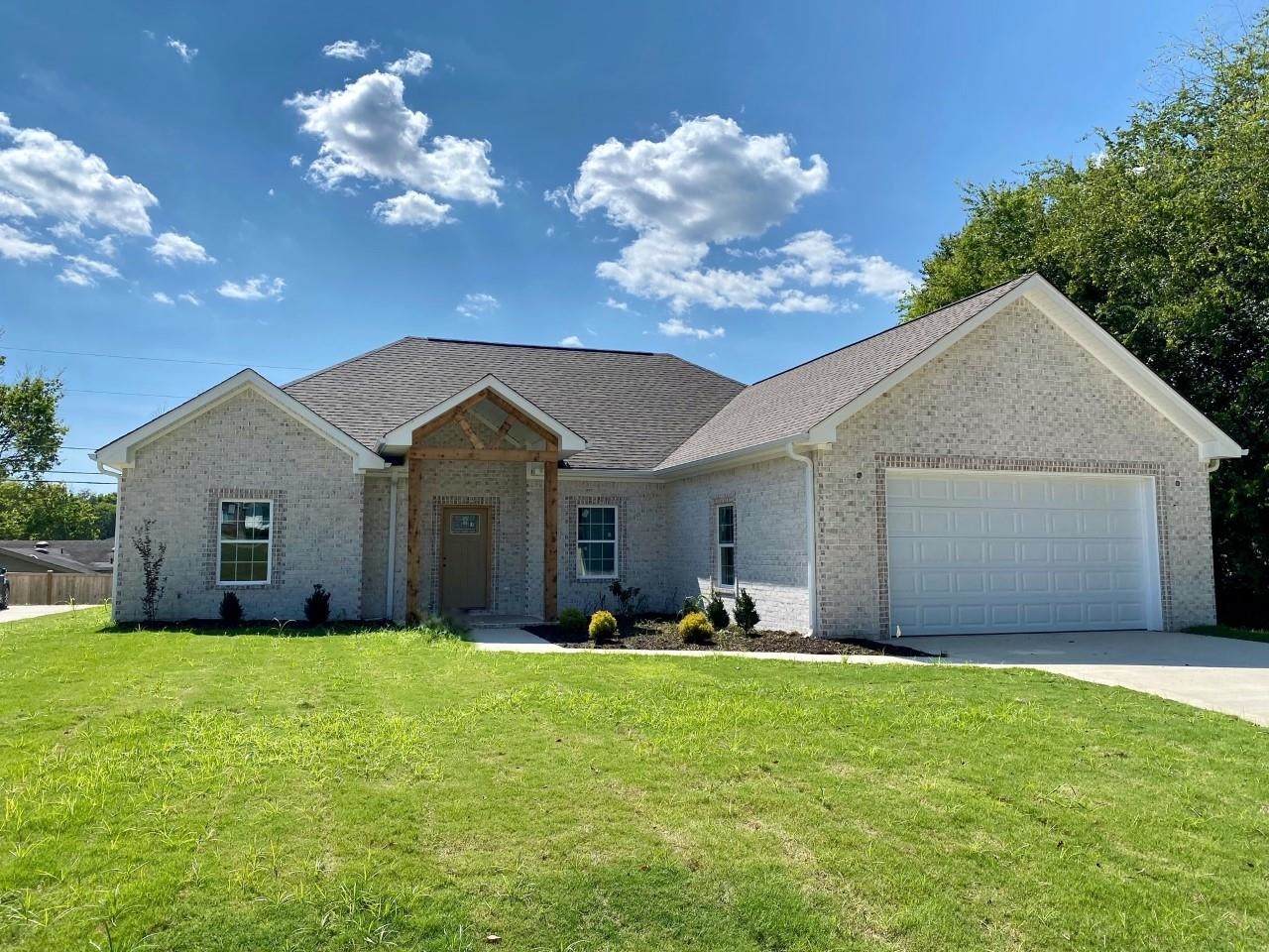1517 Marlborough Blvd - Photo 1