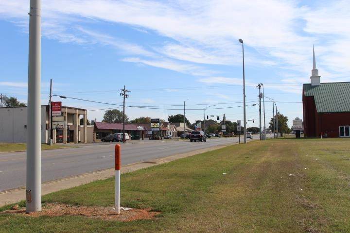 000 Avalon Ave - Photo 1