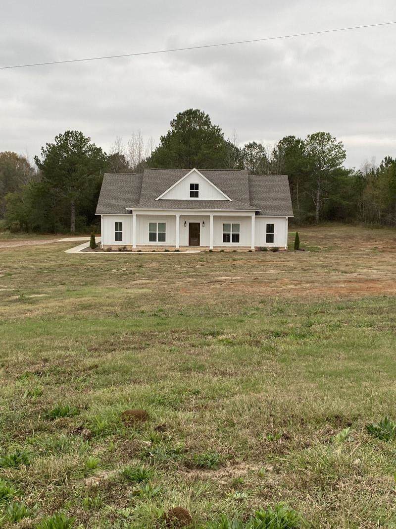 9225 Hwy 20 - Photo 1