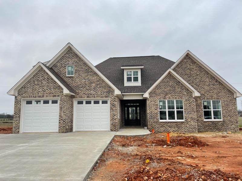 203 Wynchase Dr - Photo 1