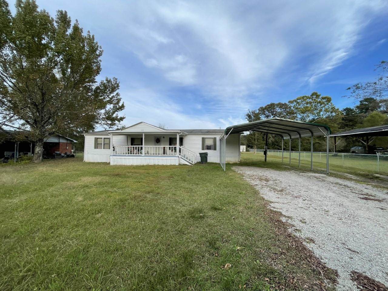 610 Byrd St - Photo 1