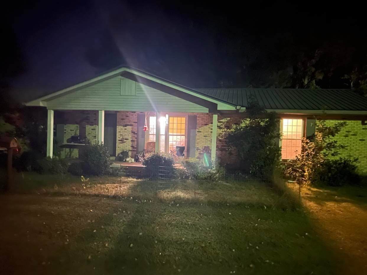 1301 Marie Dr - Photo 1