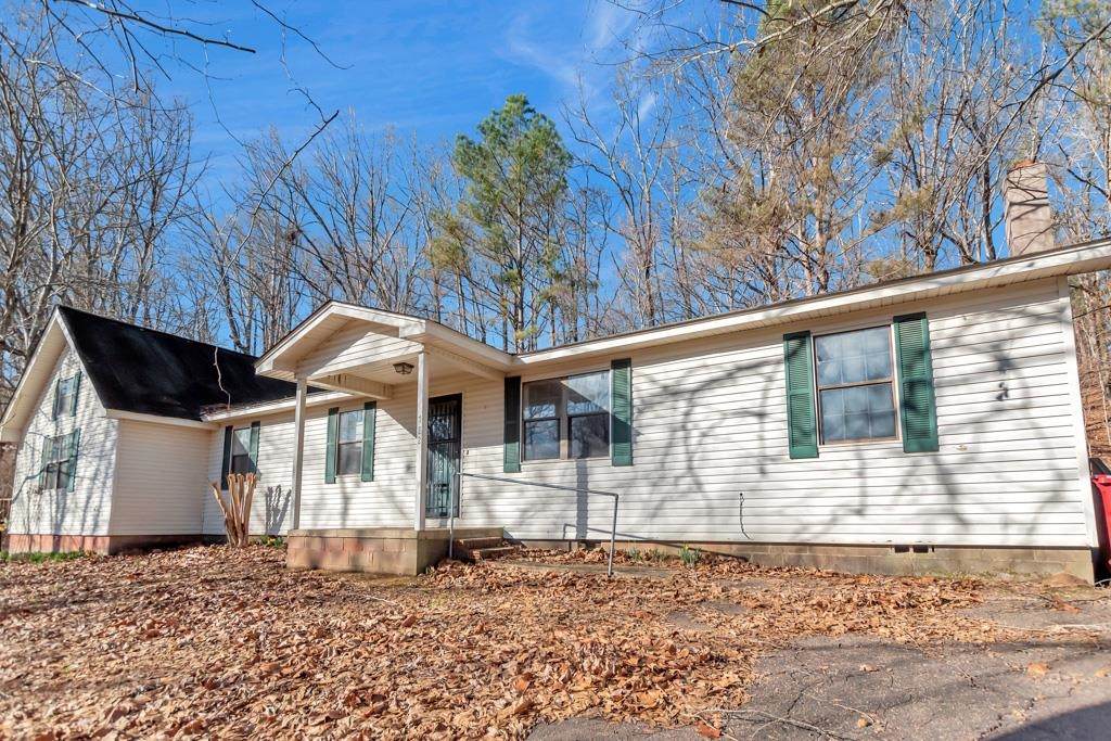 782 Beecher St - Photo 1