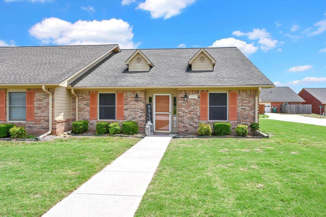 1000 Section Line - Photo 1