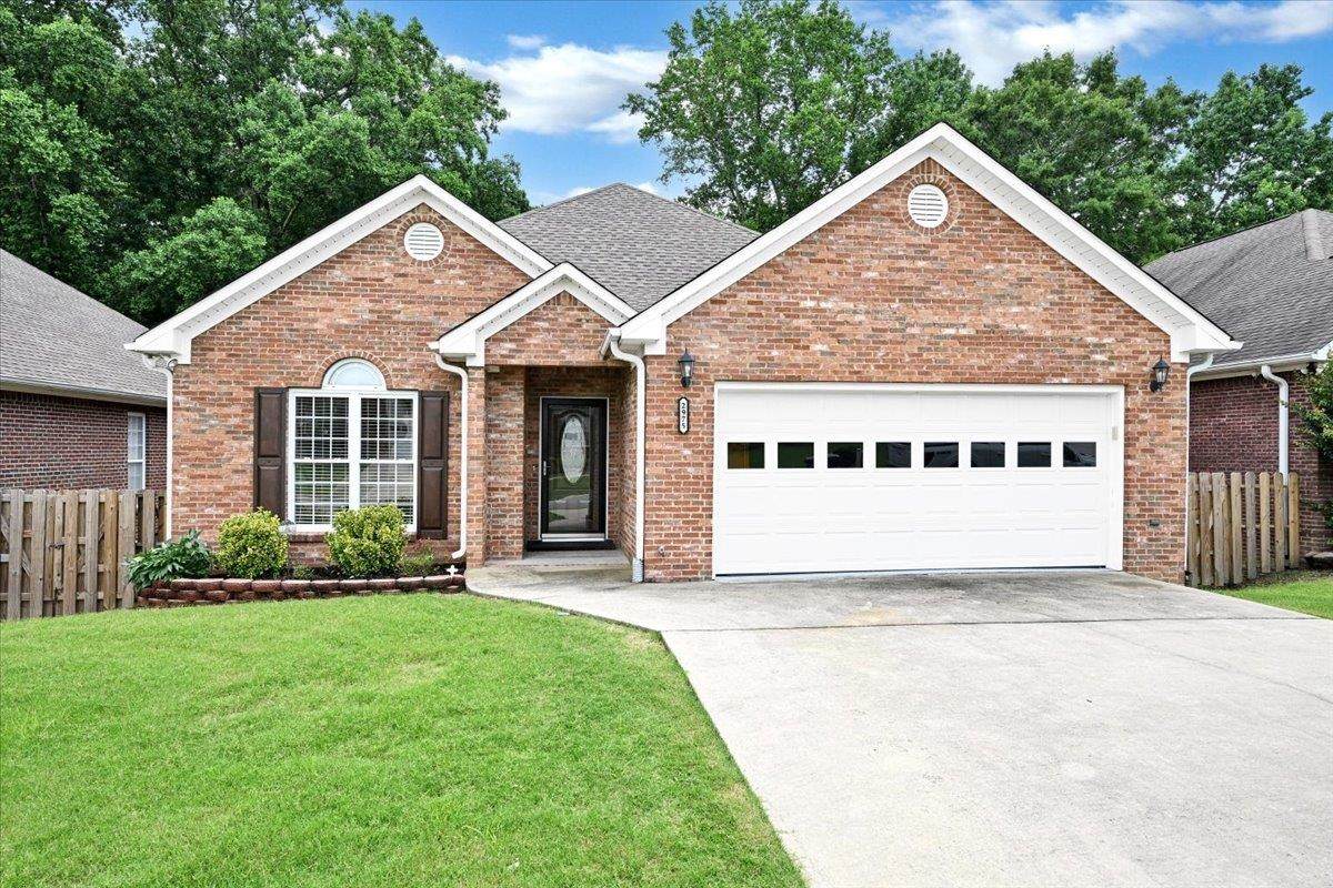2975 Phelan Cir - Photo 1