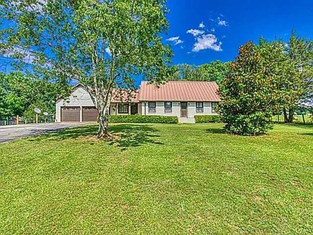 13070 Frankfort Rd - Photo 1